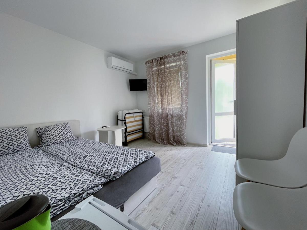 Hotel Poilsis Dzuku 10 A Palanga Exteriér fotografie